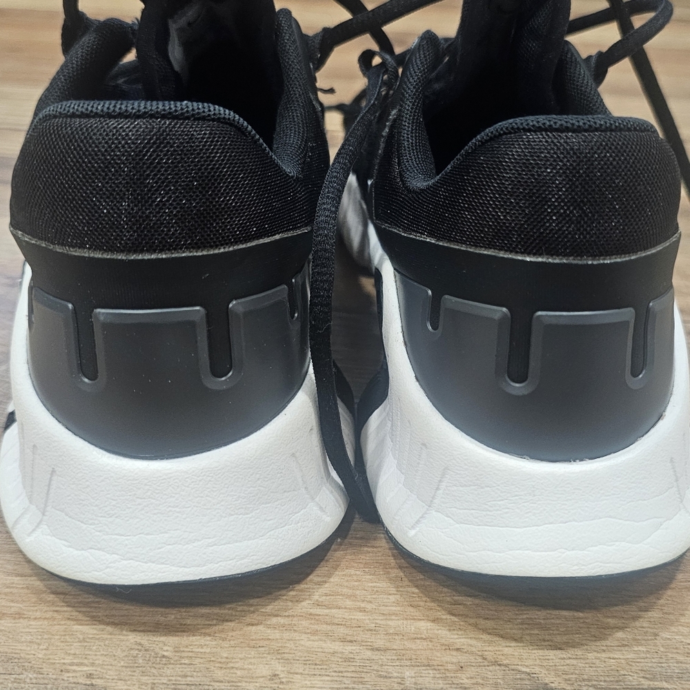 Nike Metcon 5 | Women’s size 9 - Picture 5 of 5